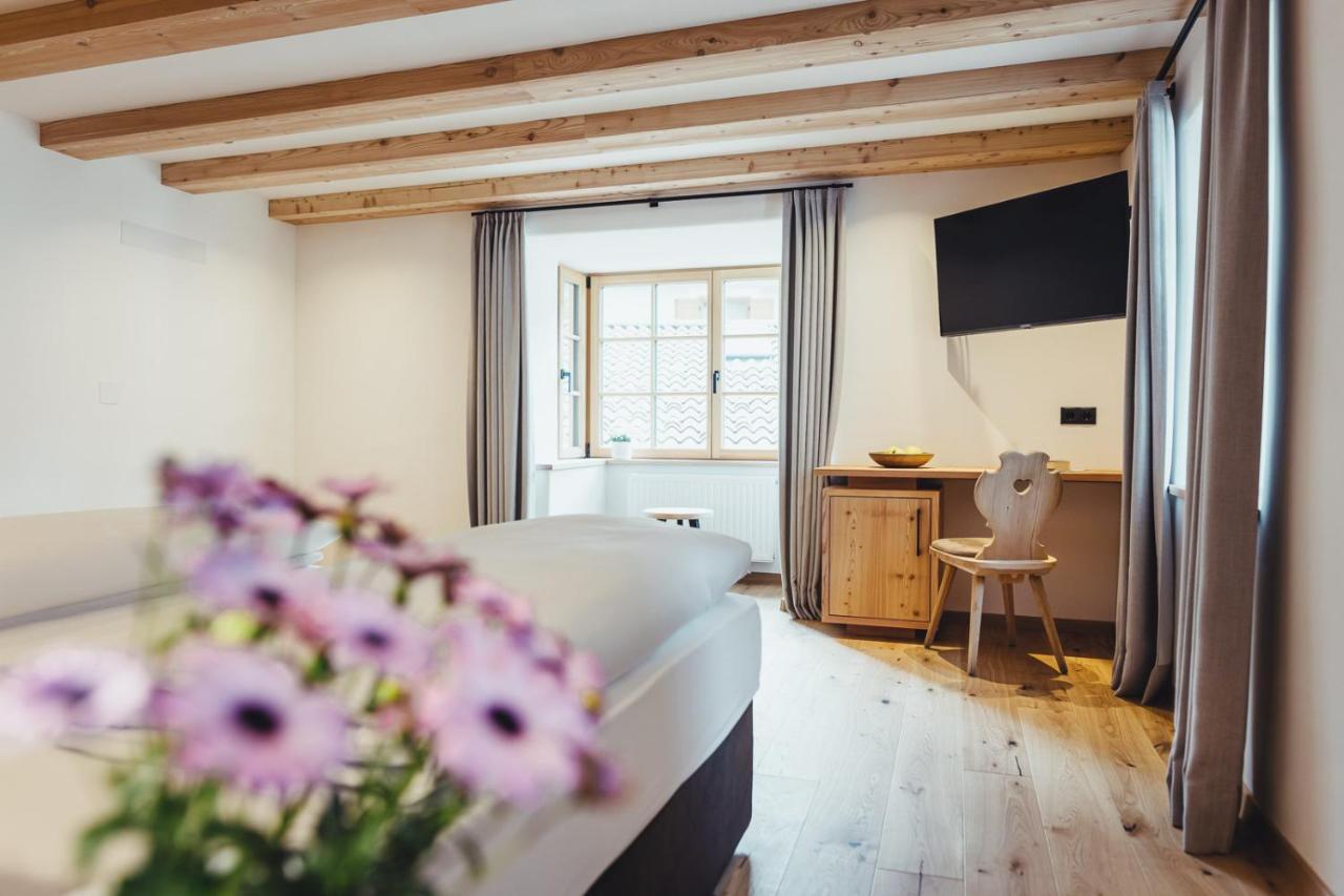 & Schmuckhof Hotel 3*